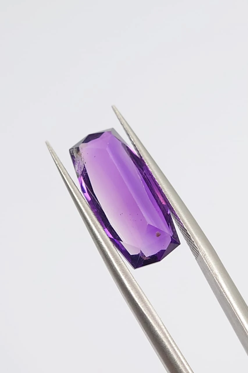 4.5ct Natural Amethyst Loose Gemstone From Nigeria — view 1